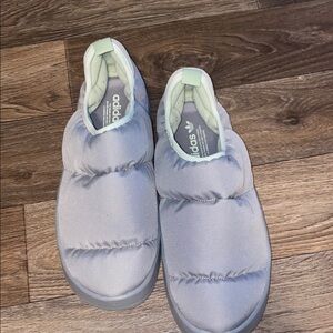 Adidas Kids Light Gray Slip-On Slippers